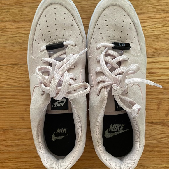 Nike platform - Picture 2 of 5